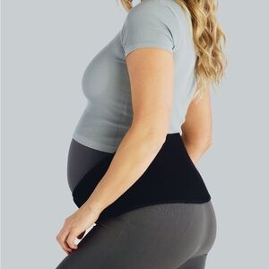 Belly Bandit Upsie Belly Pregnancy Support Band, Small, Black, Gently Used